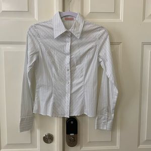 Long sleeve shirt -Sz: S shapes nice!!!